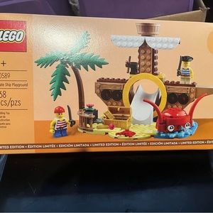 Limited edition Lego pirate set